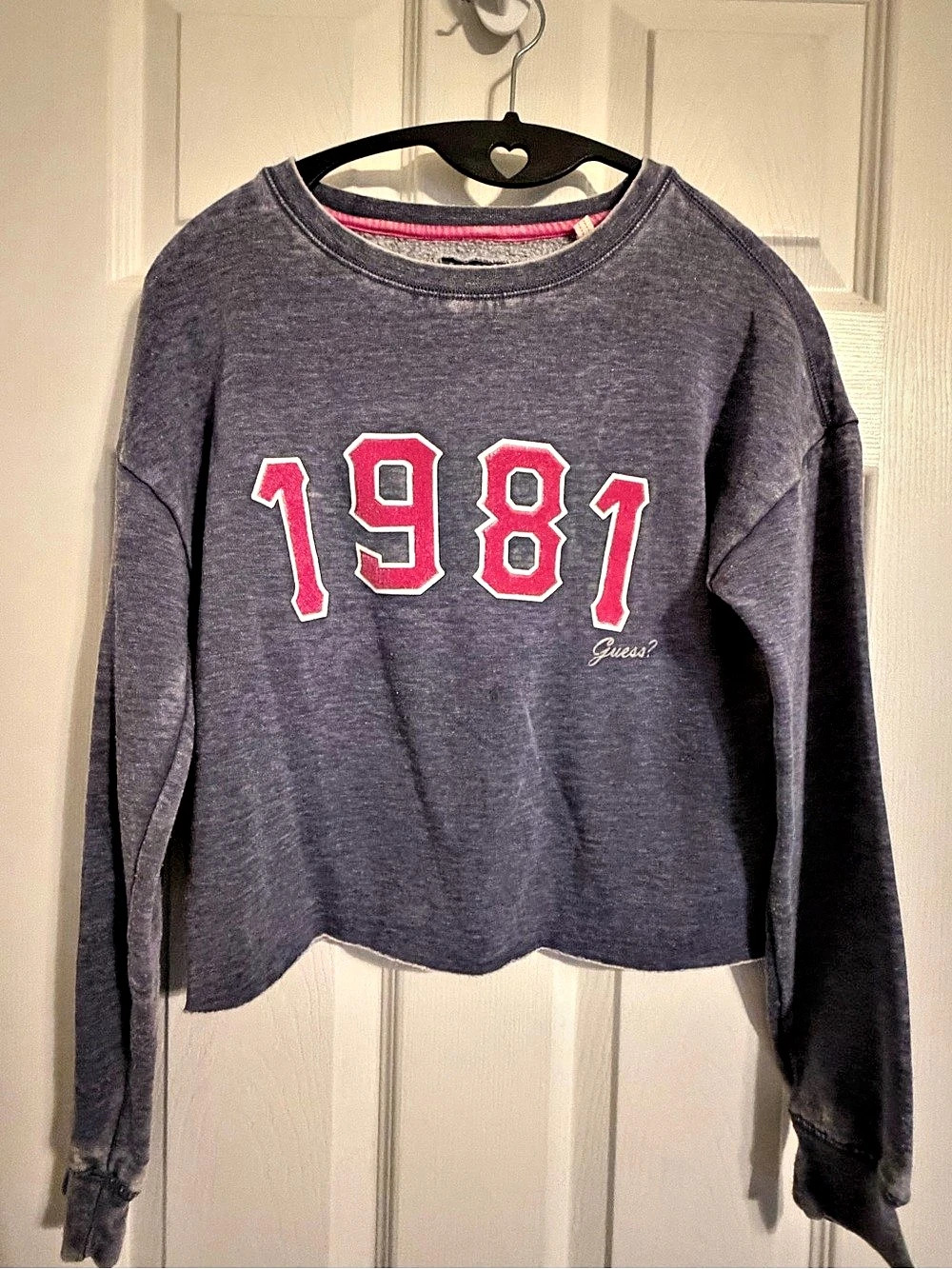 GUESS Los Angeles 1981 Cropped Raw Hem Sweatshirt Gray XS